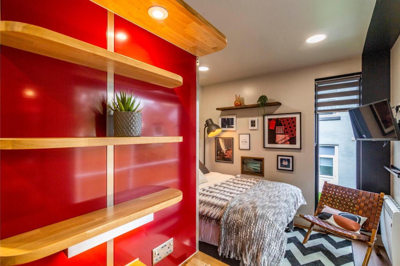 Romantic Getaway Studio Pods Close To City Centre With Free Wifi 더비 외부 사진