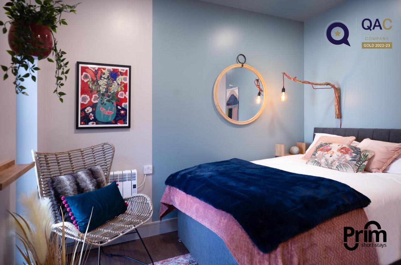 Romantic Getaway Studio Pods Close To City Centre With Free Wifi 더비 외부 사진